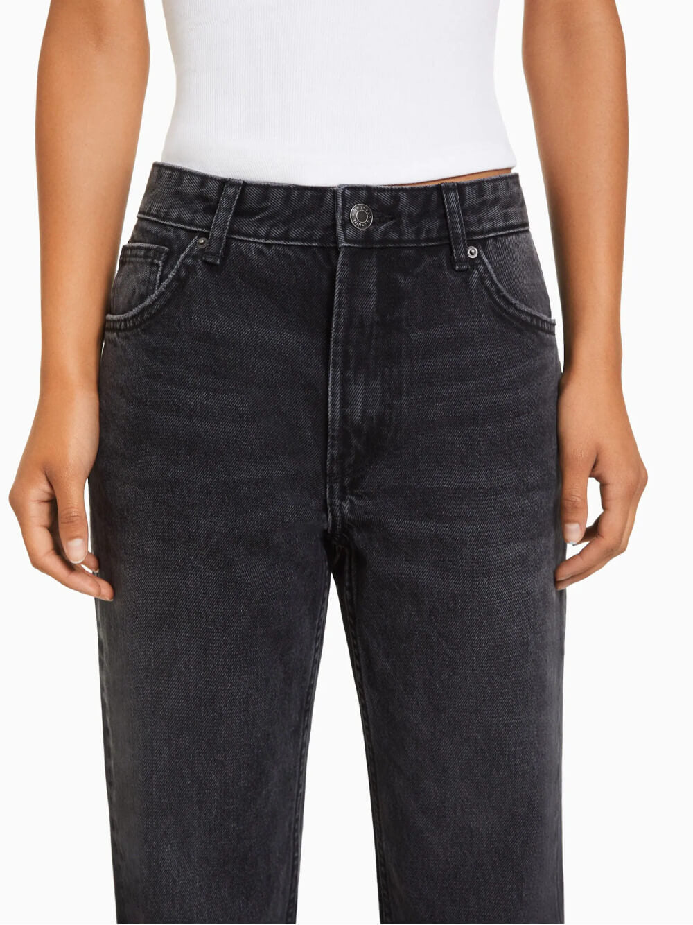 Straight-fit jeans